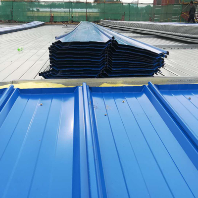 Q235 Bảo trì mái kim loại màng PU 150mm cho sân khấu ngoài trời