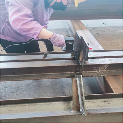 Phụ kiện lắp ráp khung không gian Q345 mạ kẽm Mái nhà 950mm với màu xám
