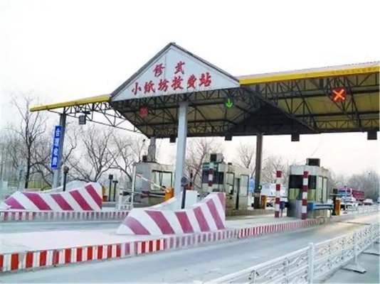 Q355 Toll Booth Xây dựng Đục lỗ Toll Plaza Canopy 100mm