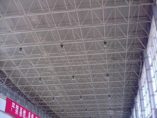 Prefab PU Roof Không gian Khung Kết cấu Giàn Tòa nhà Mái nhà 950mm Dịch vụ Một cửa