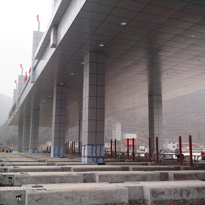 Trạm xăng S355JR Tán đổ 500m 1000m Mái lợp tôn
