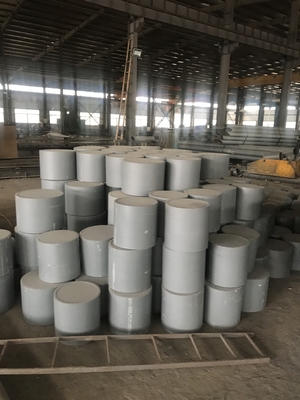 Các cấu trúc thép được chế tạo sẵn mái sáng hình tam giác với kính